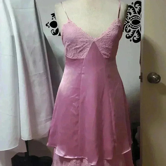 💥Gorgeous pretty in pink layered dress - Picture 1 of 7